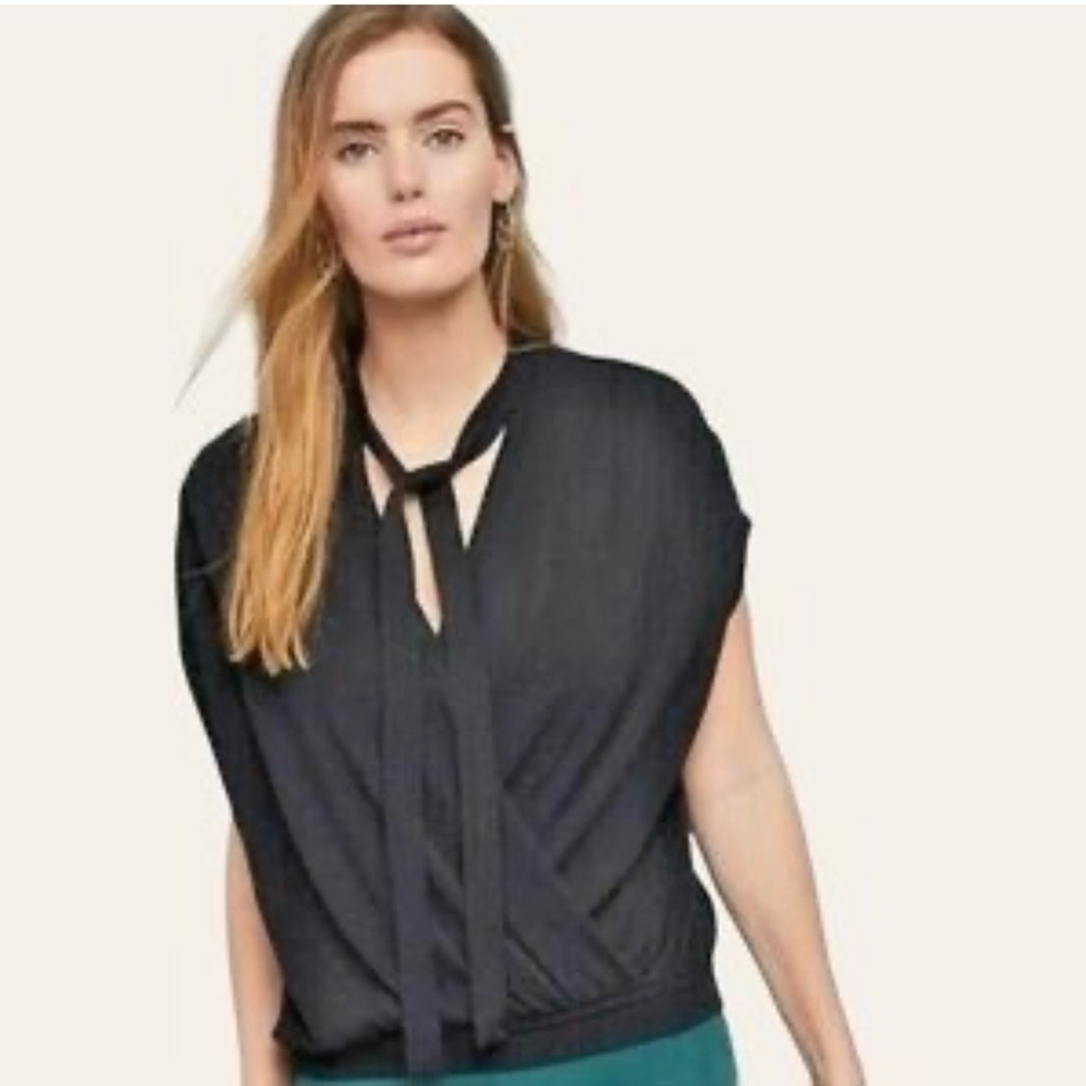 Anthropologie Sweater Top Women S Black Wrap Front Tie V-neck Short Sleeve Knit